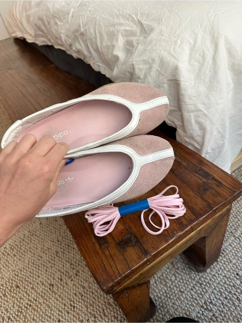 adidas mae taekwondo pink suede Mary Jane flat sneakers with new laces